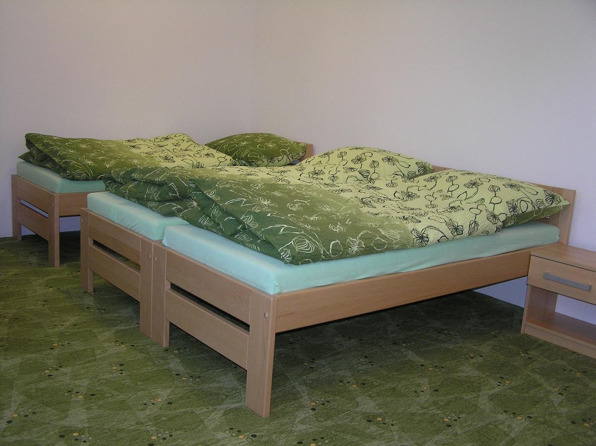 Wschechowitz Penzion U Tomasu מראה חיצוני תמונה